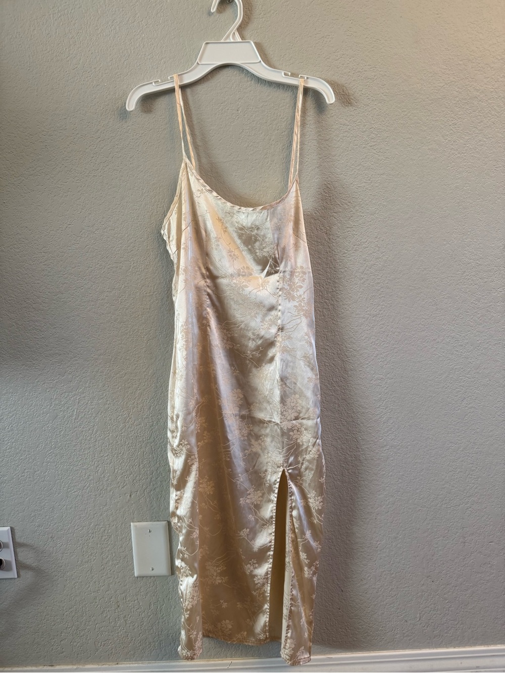 Oh Polly Champagne Satin Floral Jacquard Midi Slip Dress - Size 2 / UK 6